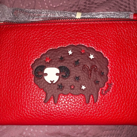Coach ARIES Astrological Sign Zip Up Wristlet With Credit Card Slots Inside NEW - Picture 1 of 14